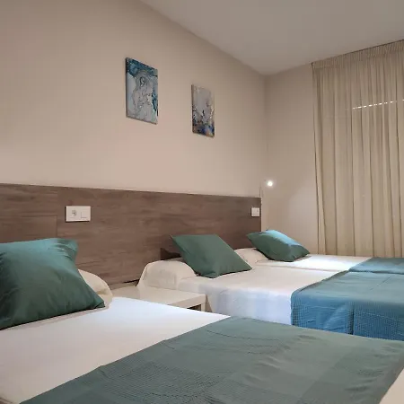 Garamar Hotell 2*