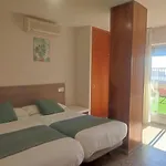 Garamar מלון 2*